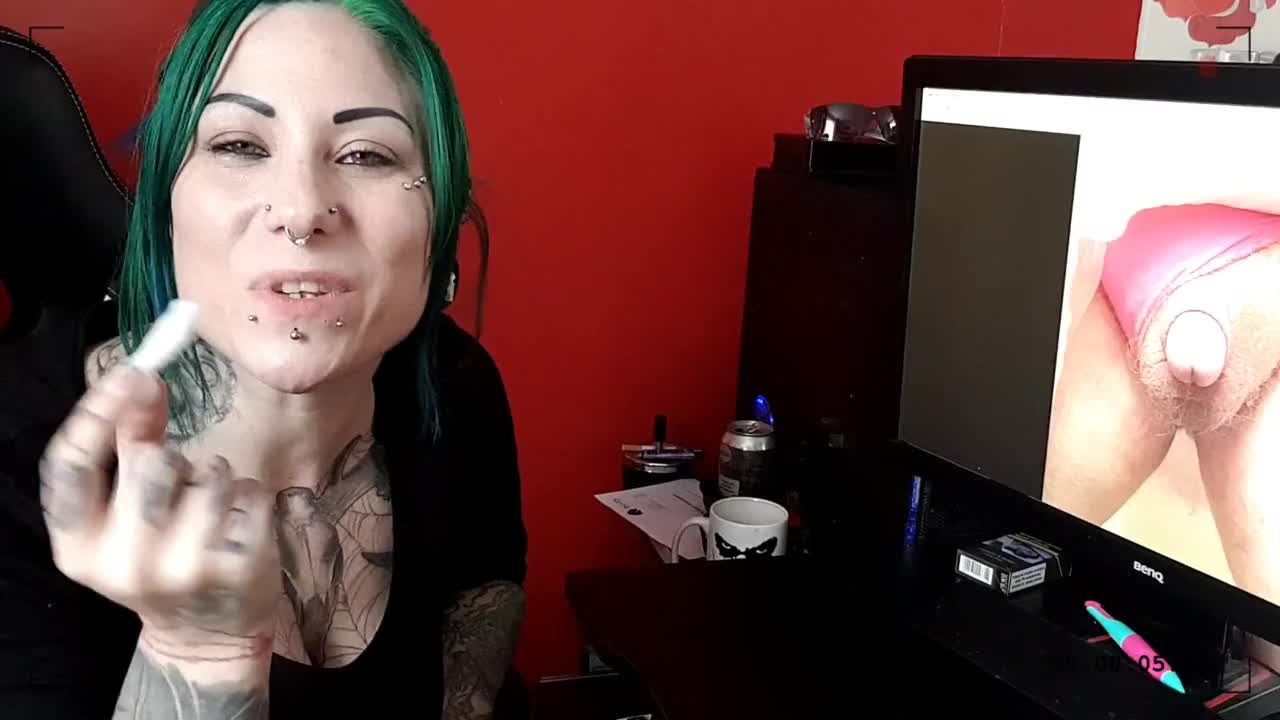 TattooedMilfyMama Makeup Masturbation Instruction Story Telling