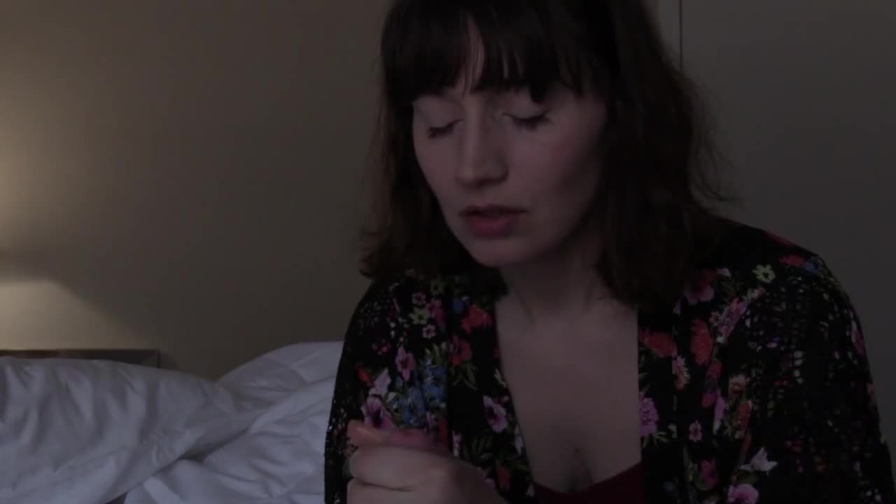 Bettie Bondage - Oral Dildo Sucking Virtual Reality