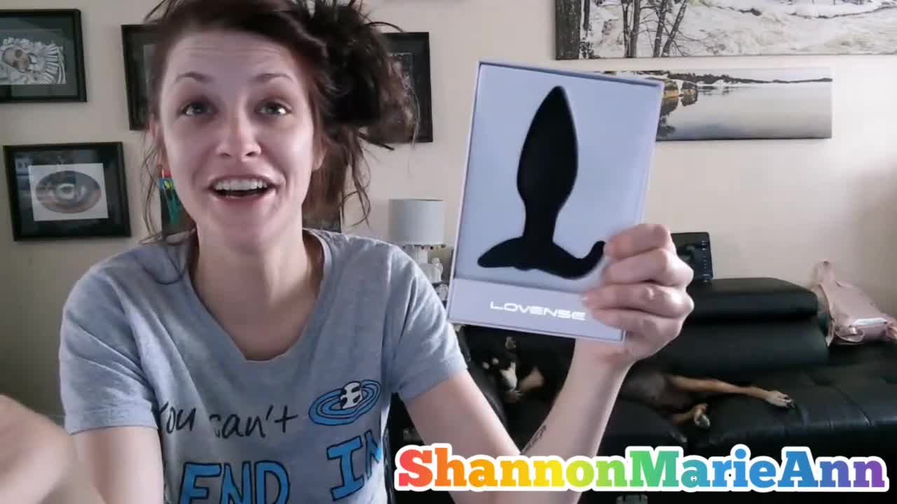ShannonMarieAnn - Suck Self Sucking Underwater