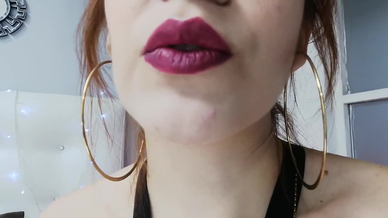 Nikki_Rivera - Huge Tits Neck Brace Fetish Best Of
