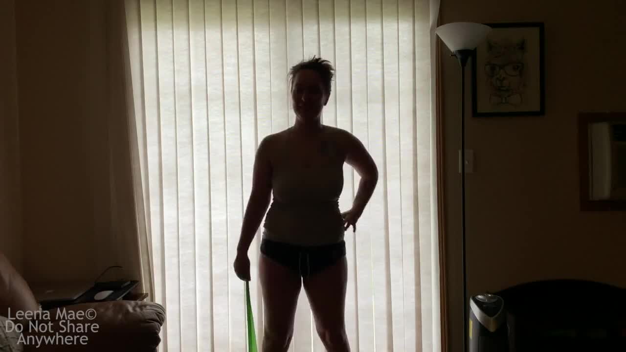 Leena Mae - Fetish Tit Sucking / Nipple Fetish Erotic Scene