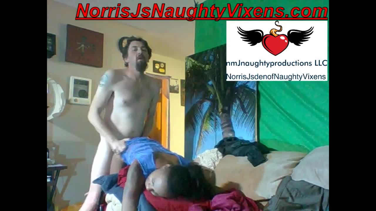 nmjnaughtyvixens - Fucking Stretching Movie