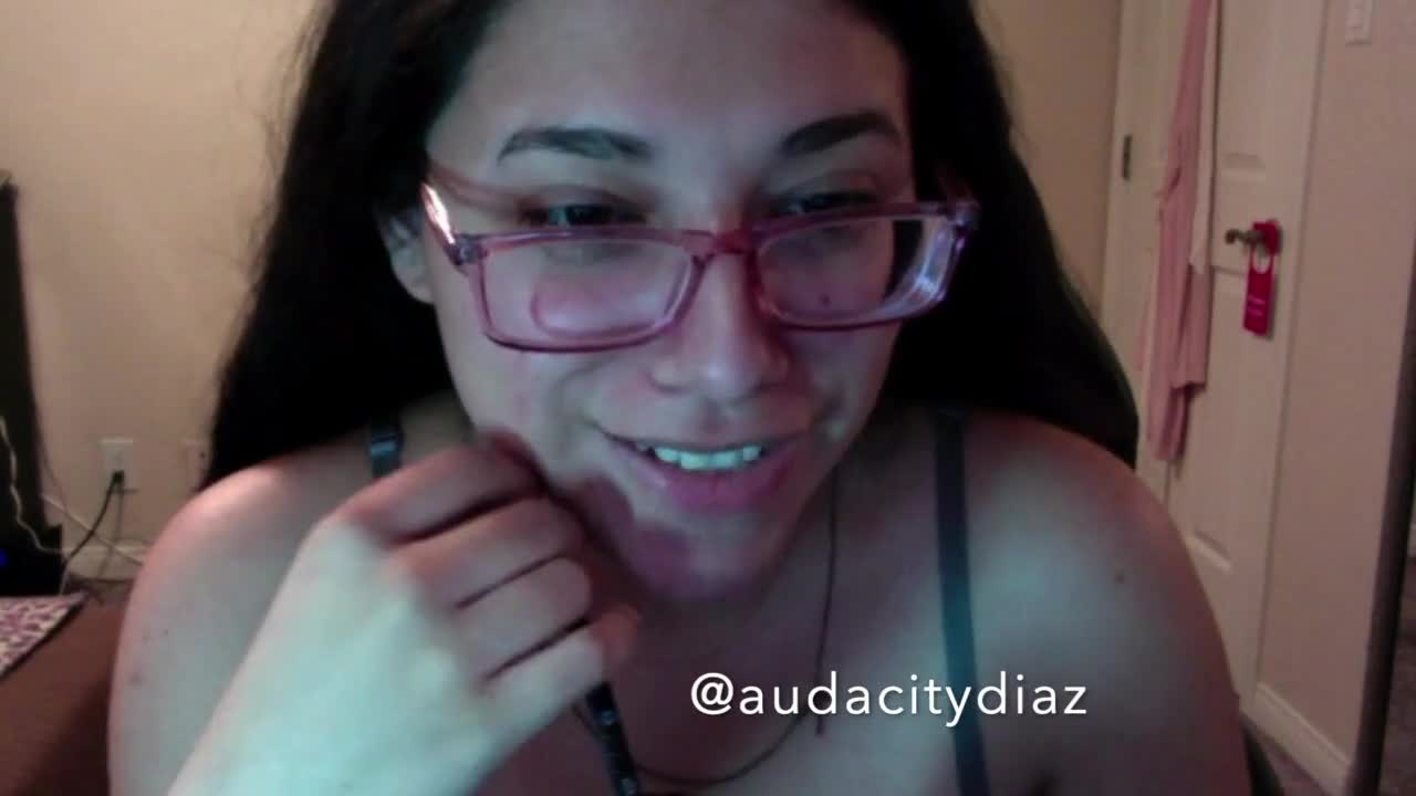 audacitydiaz - Webcams Fingering Outdoor
