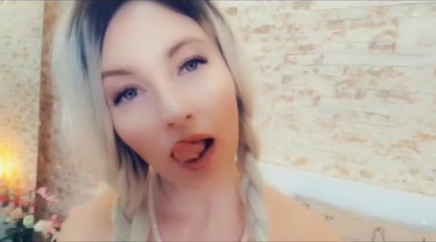 GoddessNatalie - SPH Squirting Pictures