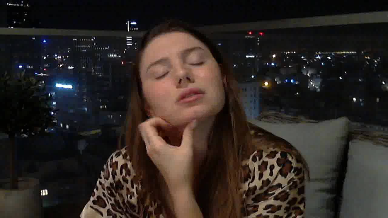 Olivia_Fox Small Tits Bondage Blowjobs Preview