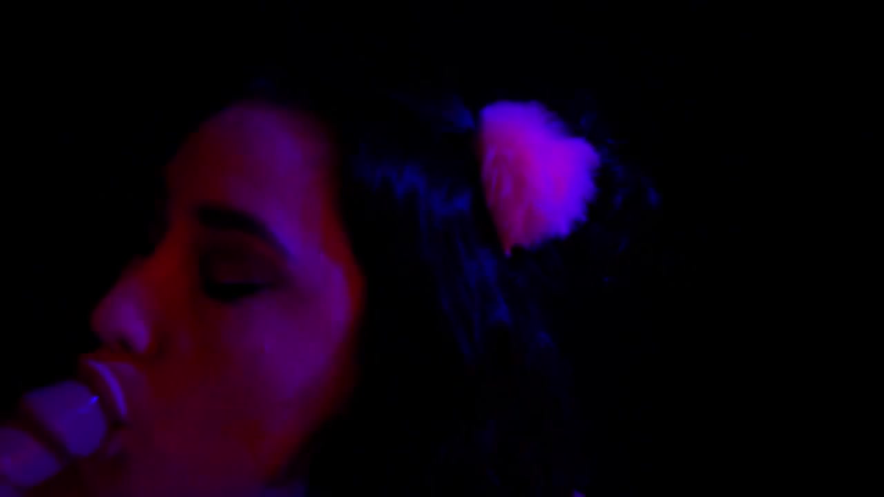 Kitty_LeRoux - Charming Virtual Sex Nudity