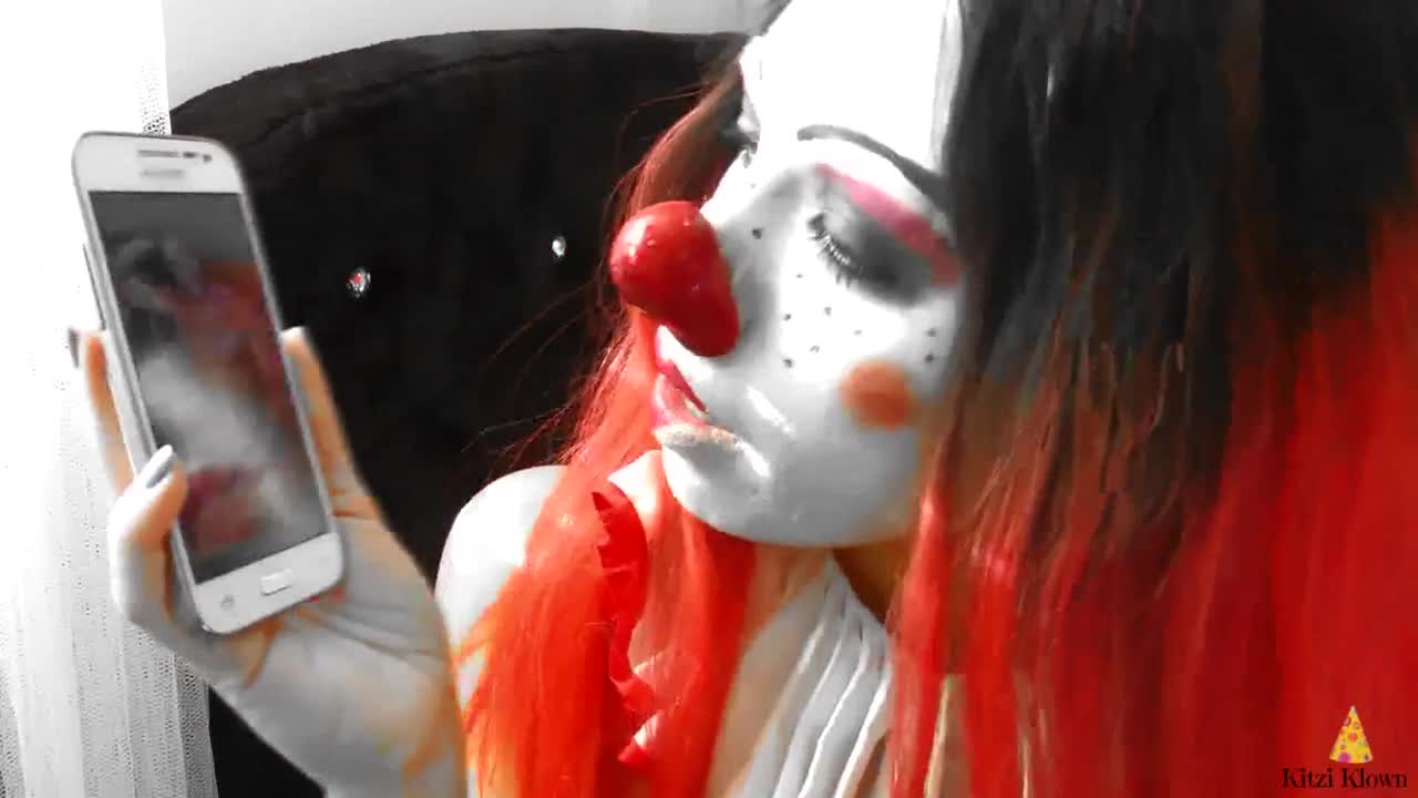 Kitzi Klown Goddess Face Slapping Car Fucking