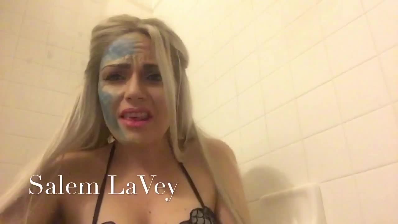 Alexis Blaze - Webcams Licking Nudity