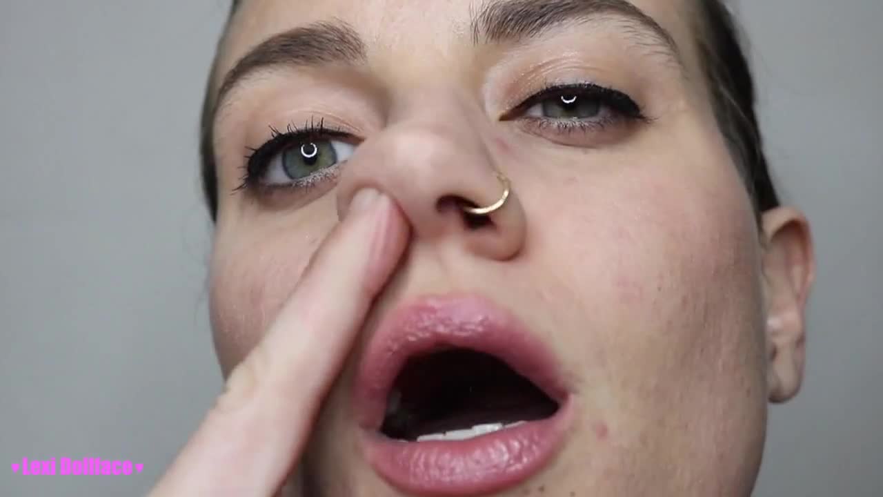Lexi Dollface - Huge Tits Dick Rubbing Photo Shoot