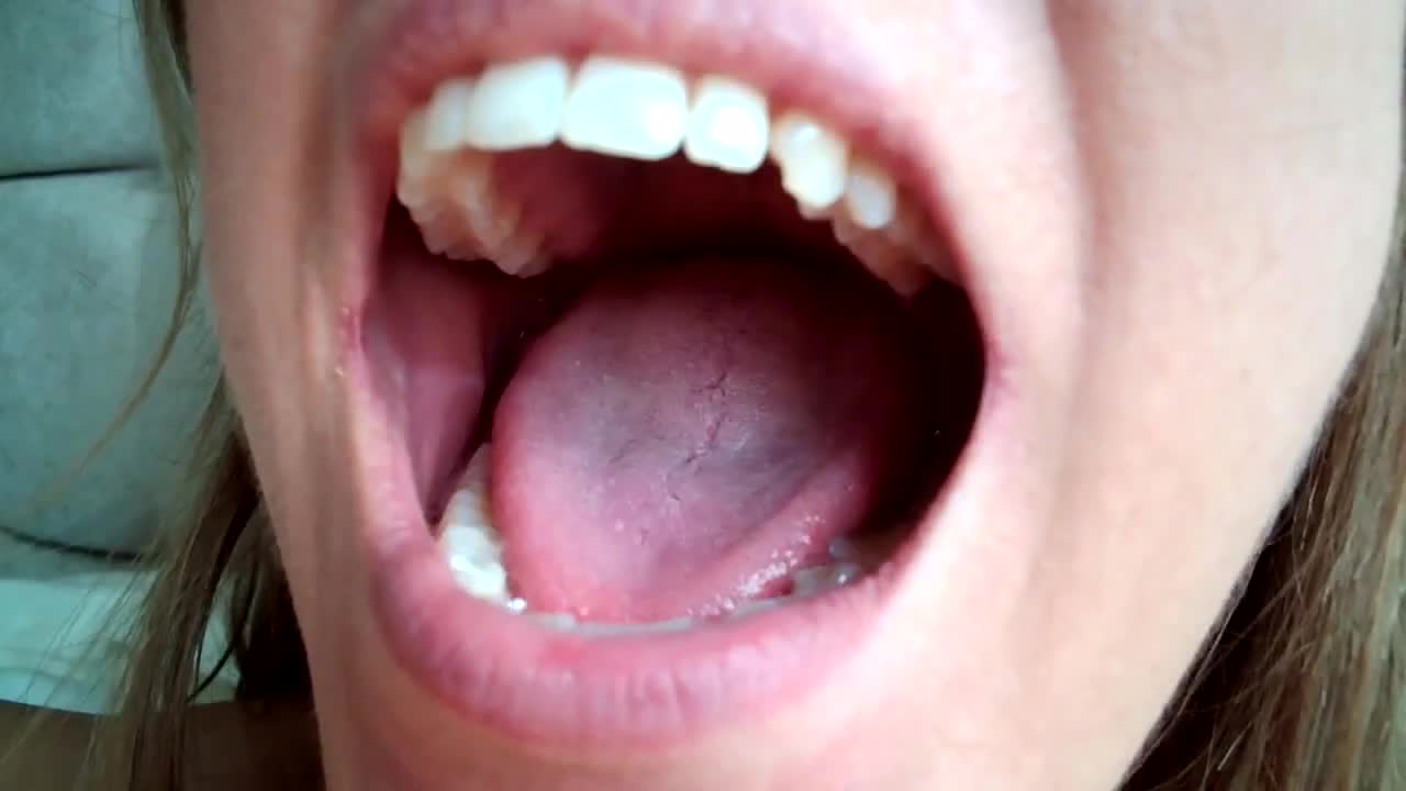 Jenny Willson - Pornstar Face Slapping Casting