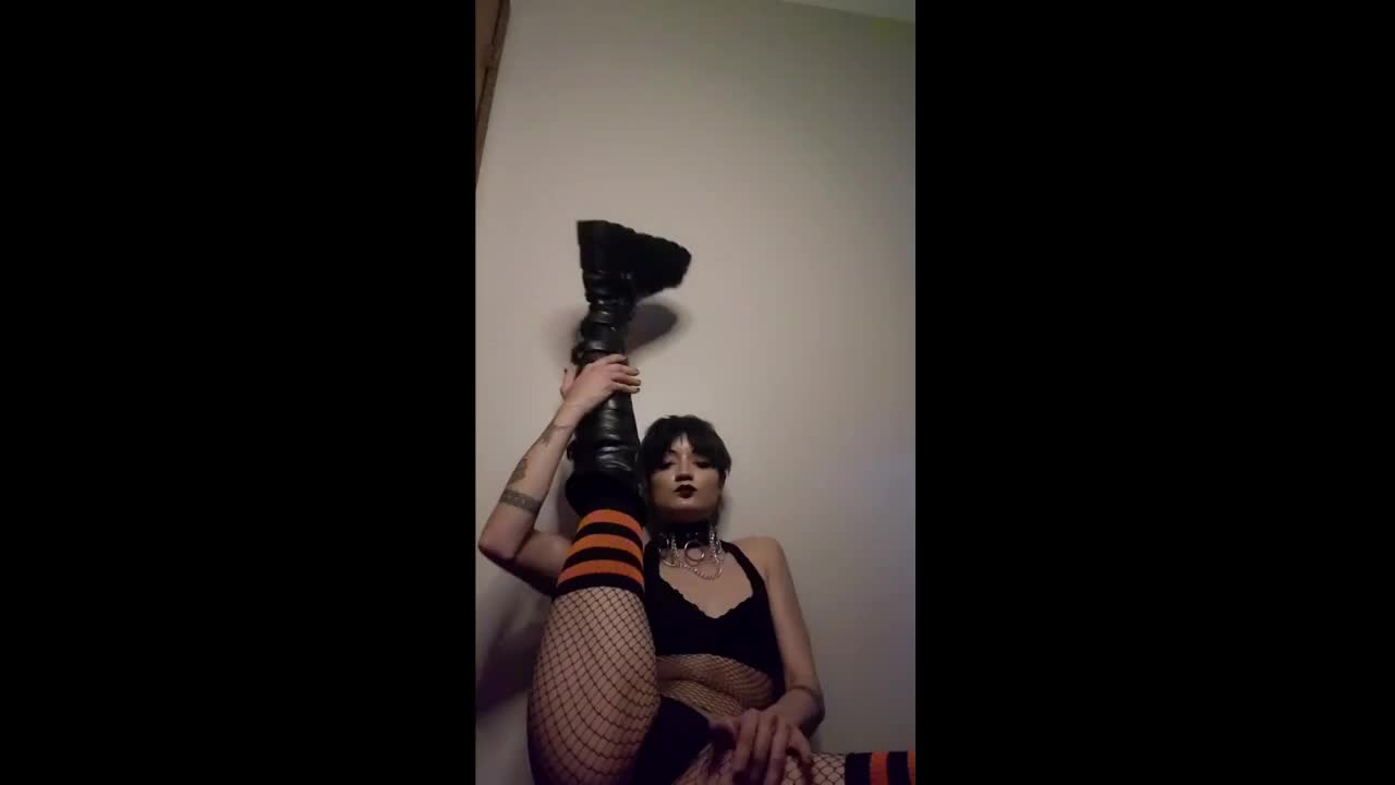 NekoGoth23 Group Sex Ass Grinding Short Film