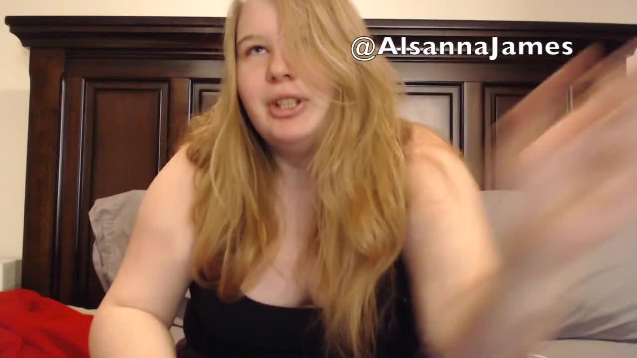 Alsanna - Booty Shaking Toilet Humiliation Photo Shoot