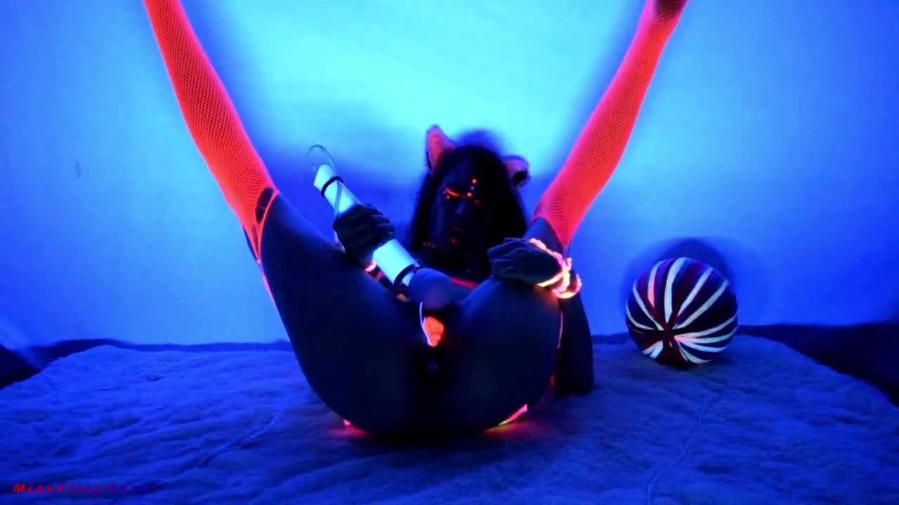 Kitty Moon - Sex Sweat Fetish Preview