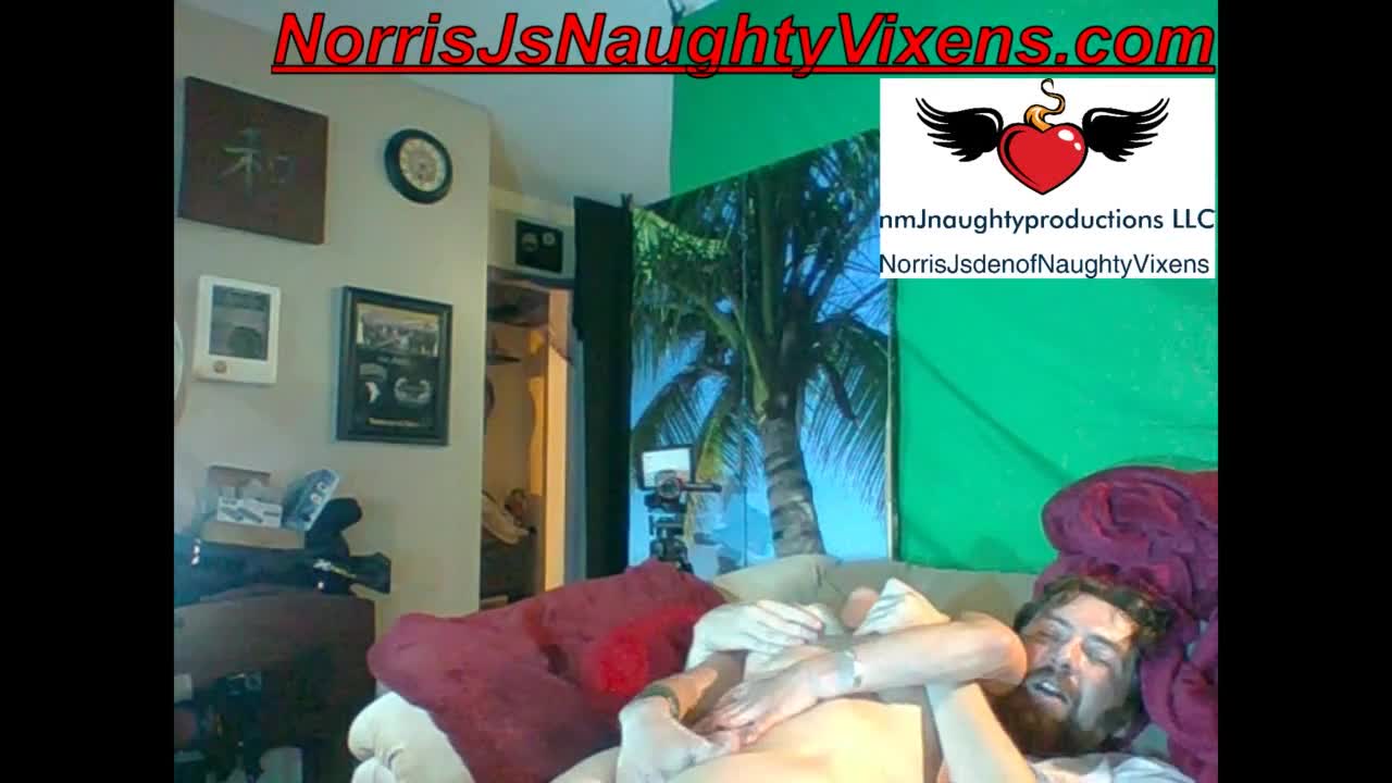 nmjnaughtyvixens - Erotic Swallowing / Drooling Flashing