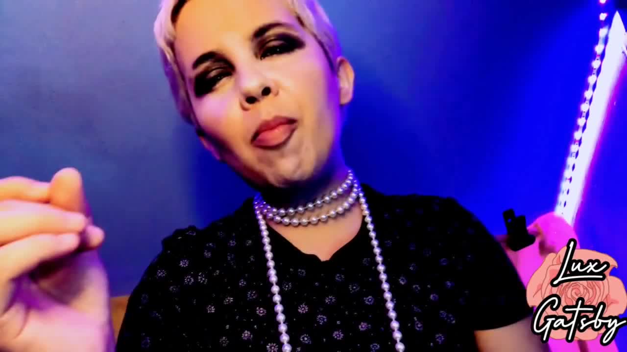 Lux Gatsby - Camera Pussy Slapping Recorded