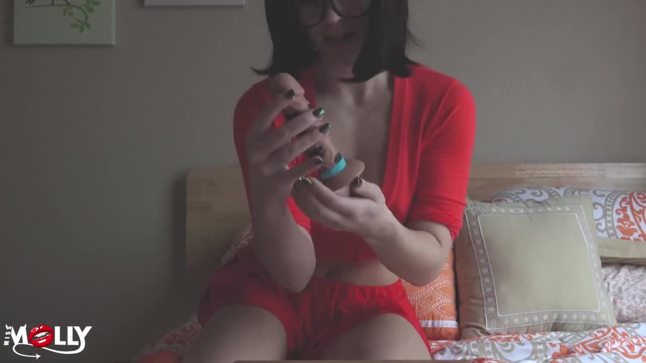Molly Stewart - Sexy Virtual Sex In Public